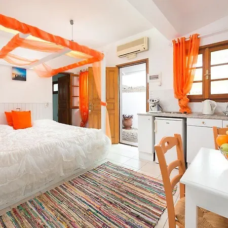 Hotel Chrysa *